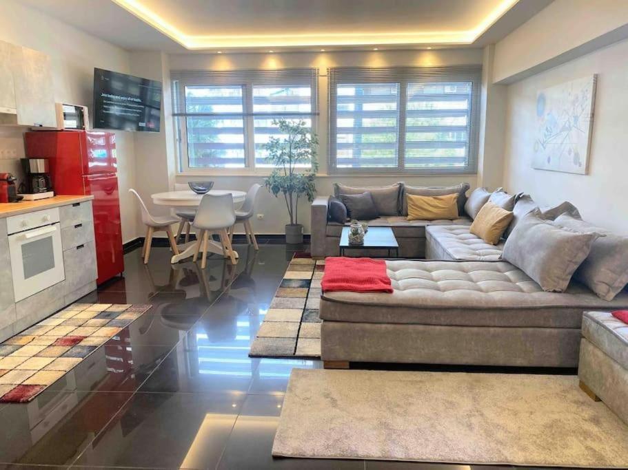 New Amazinglarge Luxury 4Br Suite/1Min Toacropolis Atenas Exterior foto