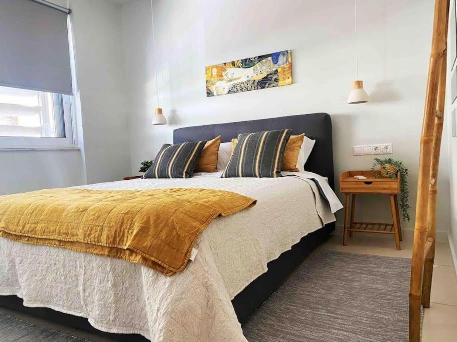 New Amazinglarge Luxury 4Br Suite/1Min Toacropolis Atenas Exterior foto